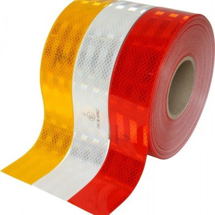 ECE104 Prizmás fényvisszaverő szalag termék fő termékképe